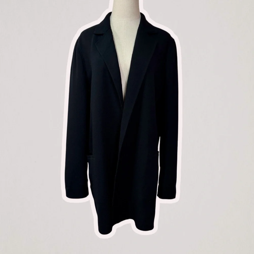 Lafayette 148 New York Black ‘Wynne Nouveau Crepe Blazer’ in Wool Size Large